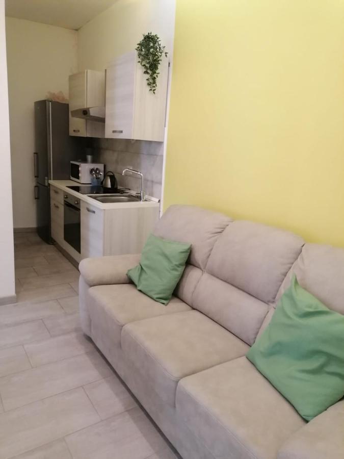 Guest House Giacosa มิลาน ภายนอก รูปภาพ